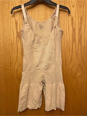 ASSETS by Sara Blakely Nude/Tan Shapewear Bodysuit